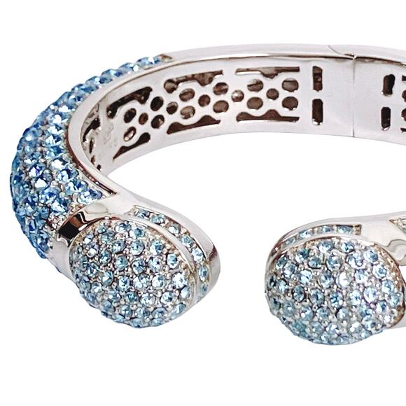 HSN Signed Joan Boyce Pavé Blue Crystal Silver Tone Hinged Cuff Bracelet Size 7 - Picture 4 of 15